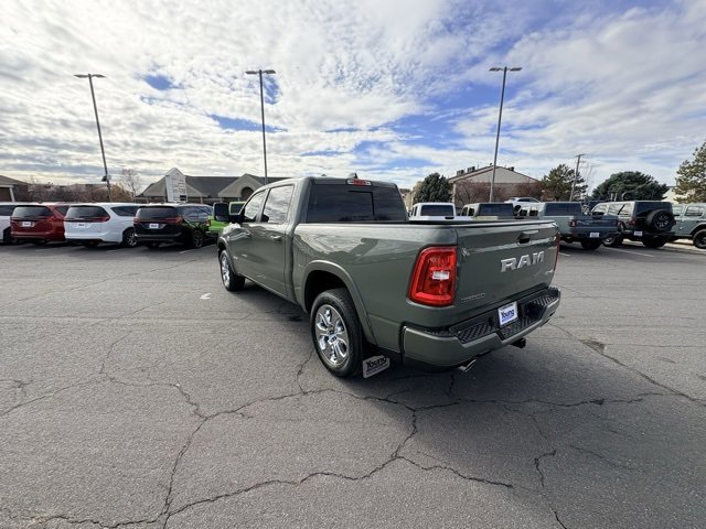 New 2026 RAM 1500 4x4 Crew Cab image 9