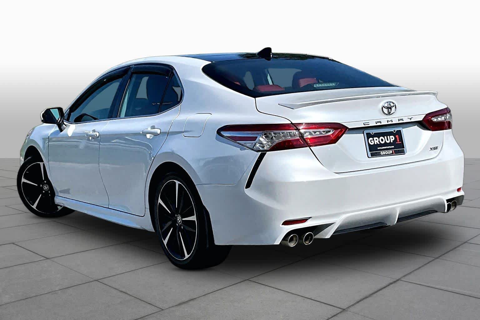 Used 2020 Toyota Camry XSE FWD image 12