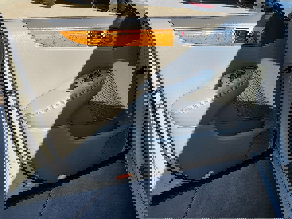 Used 2006 Lexus ES 330 image 26