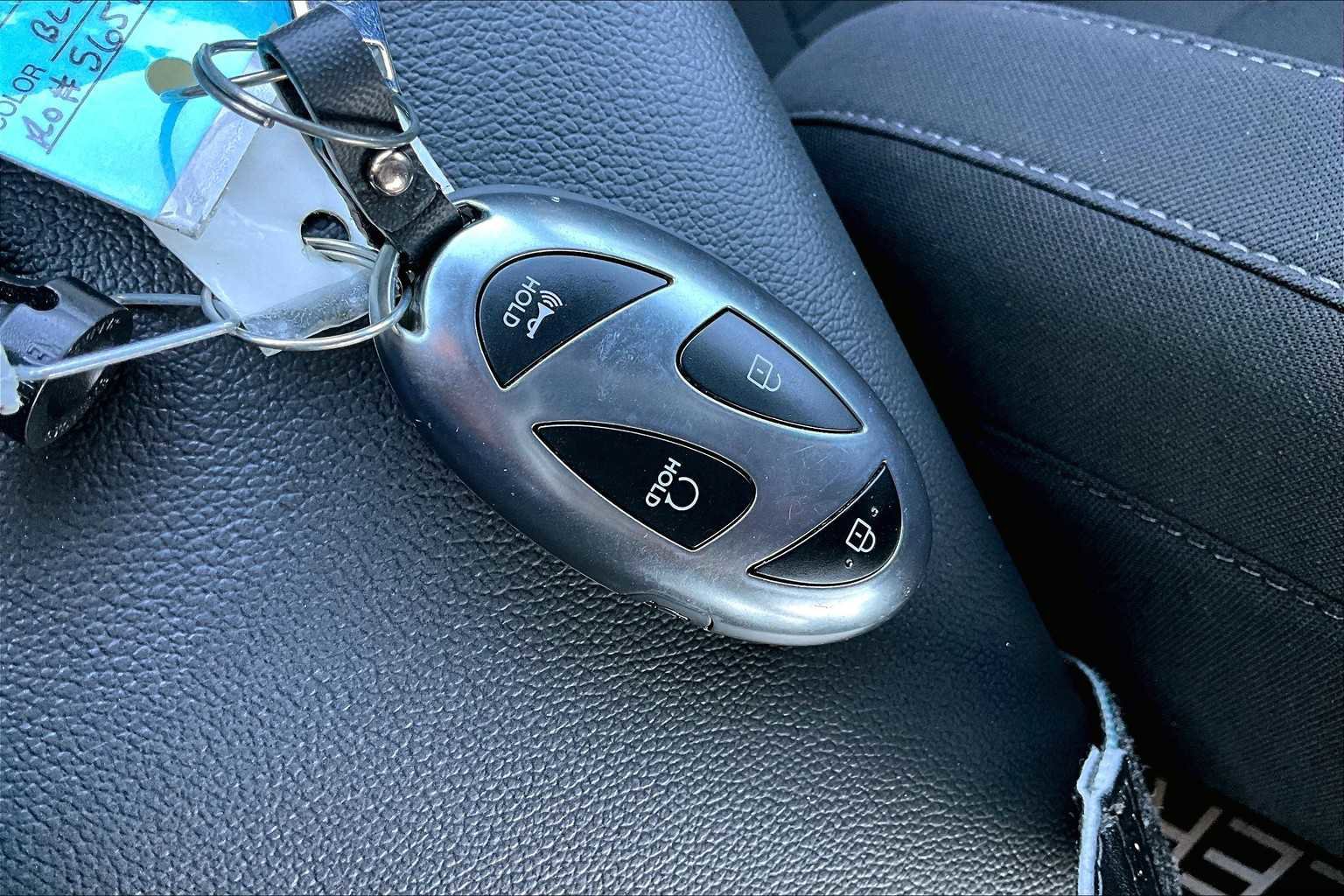 Used 2025 Hyundai Elantra Sport image 14