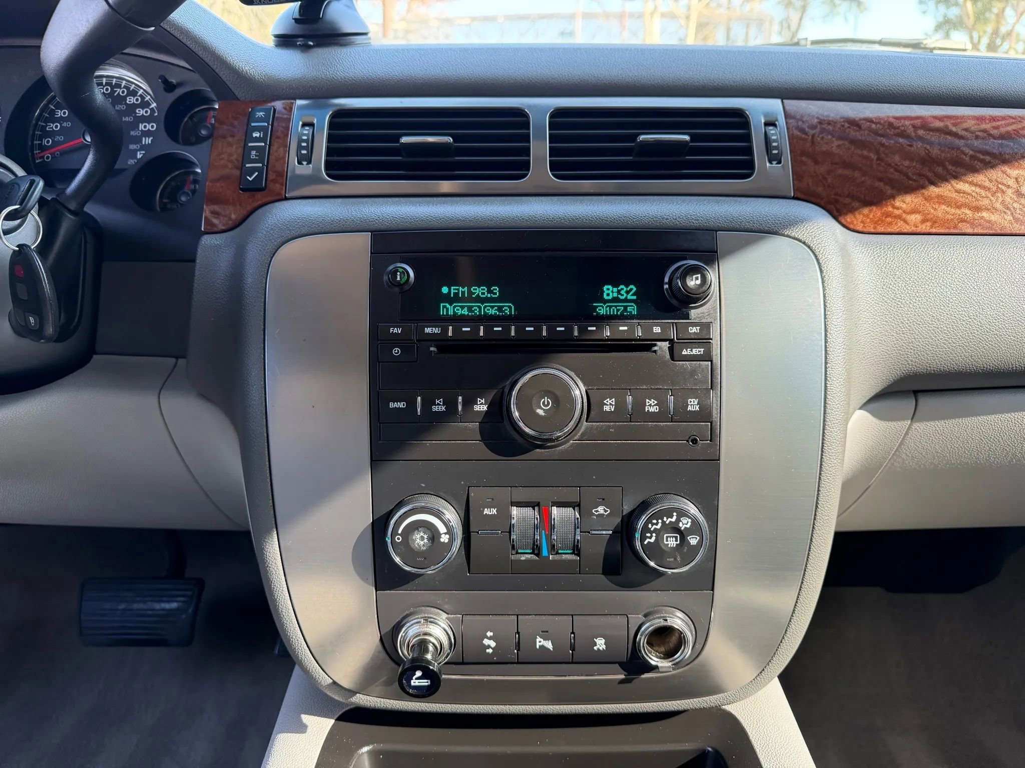 Used 2007 GMC Yukon SLE image 13