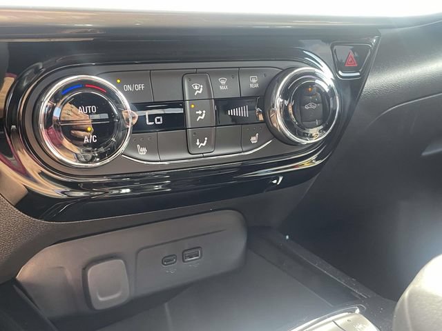 New 2026 Chevrolet Trax LT w/ Driver Confidence Package FWD image 14