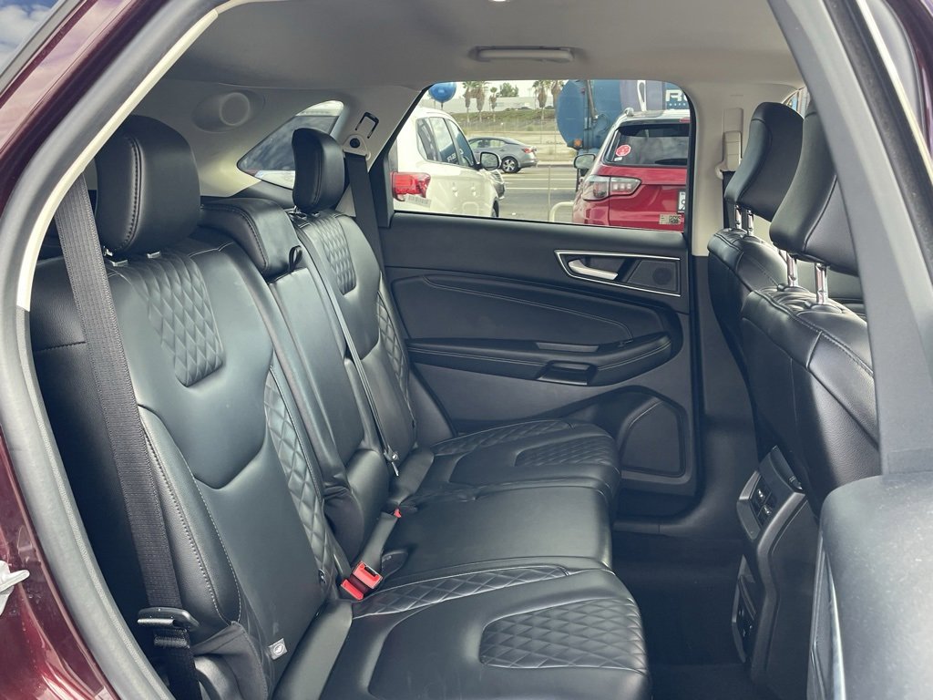Used 2024 Ford Edge Titanium image 20
