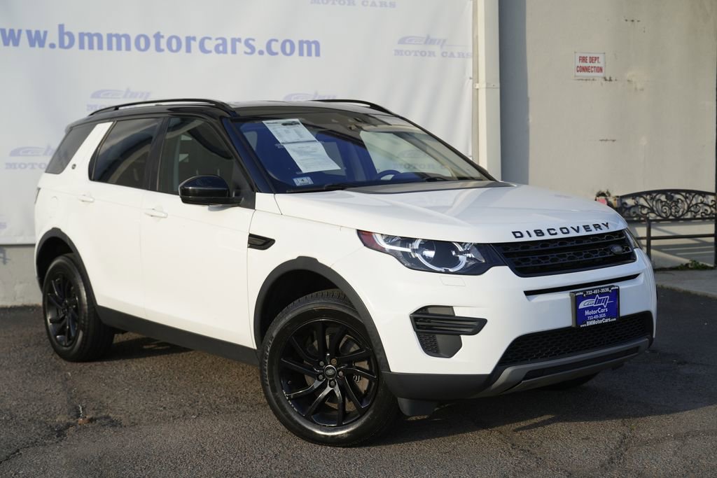 Used 2019 Land Rover Discovery Sport SE AWD/4WD image 1