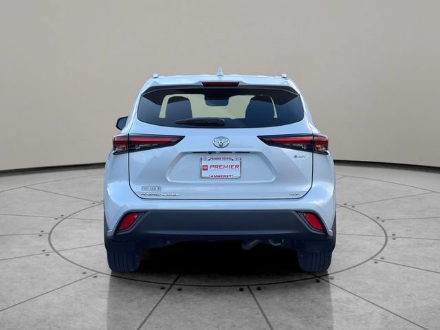 Certified 2026 Toyota Highlander XLE AWD/4WD image 5