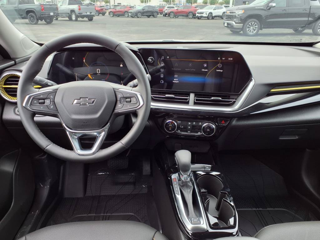 New 2025 Chevrolet Trax ACTIV w/ Driver Confidence Package FWD image 15