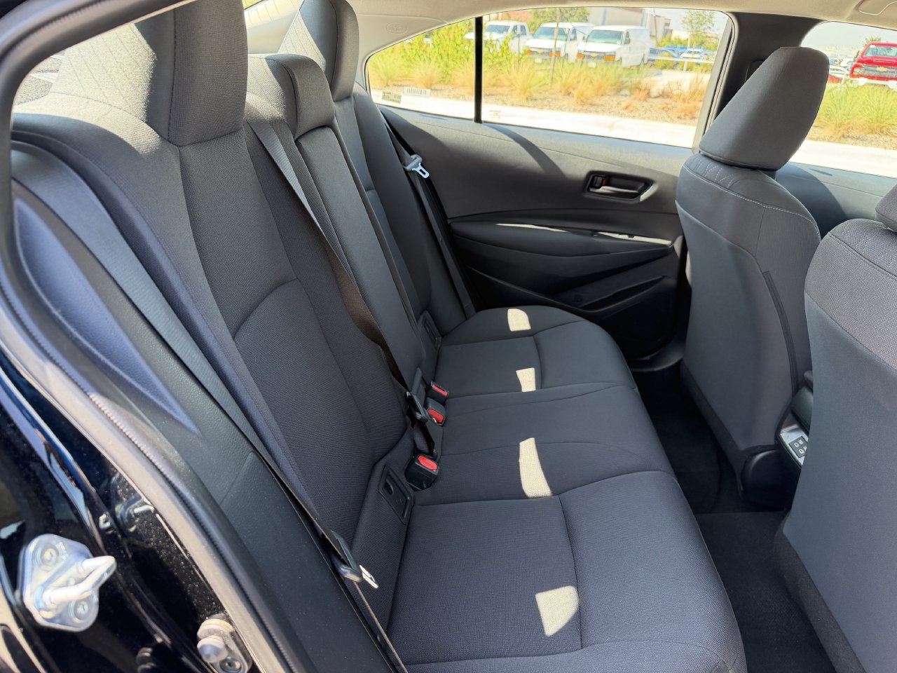 Used 2025 Toyota Corolla LE FWD image 25