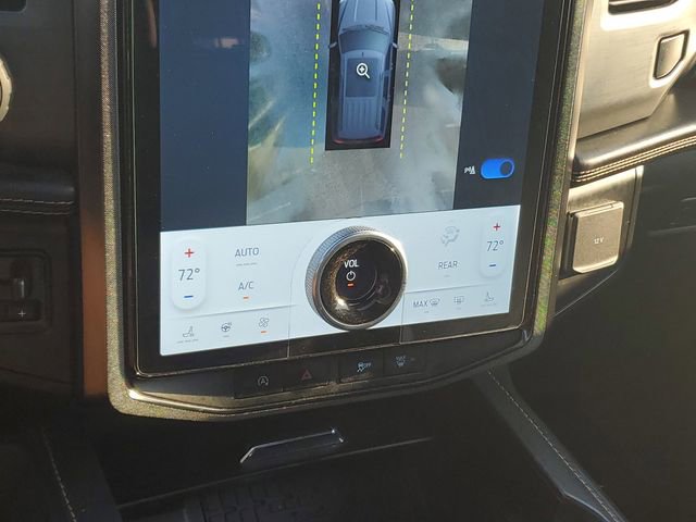 Used 2023 Ford Expedition Max Platinum image 18