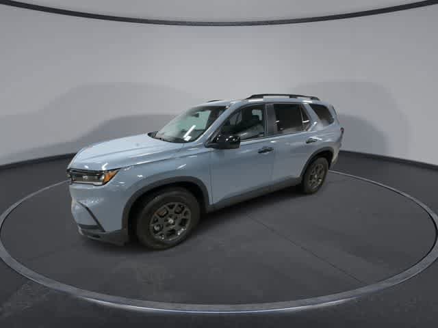 Used 2024 Honda Pilot TrailSport image 4