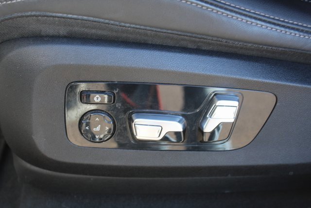 Used 2024 BMW X6 xDrive40i w/ Premium Package image 44