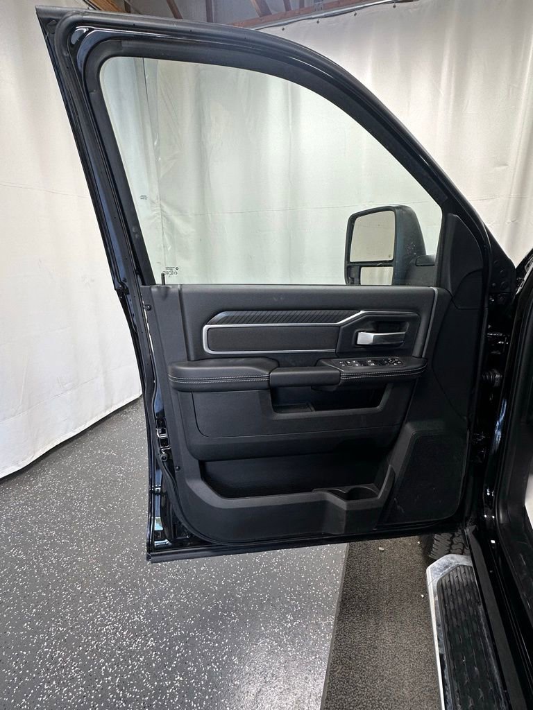 New 2026 RAM 2500 Big Horn image 9
