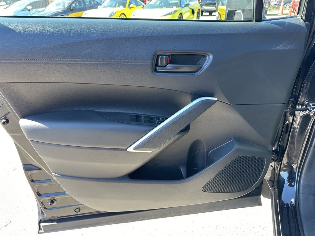 Used 2024 Toyota Corolla Cross LE image 22