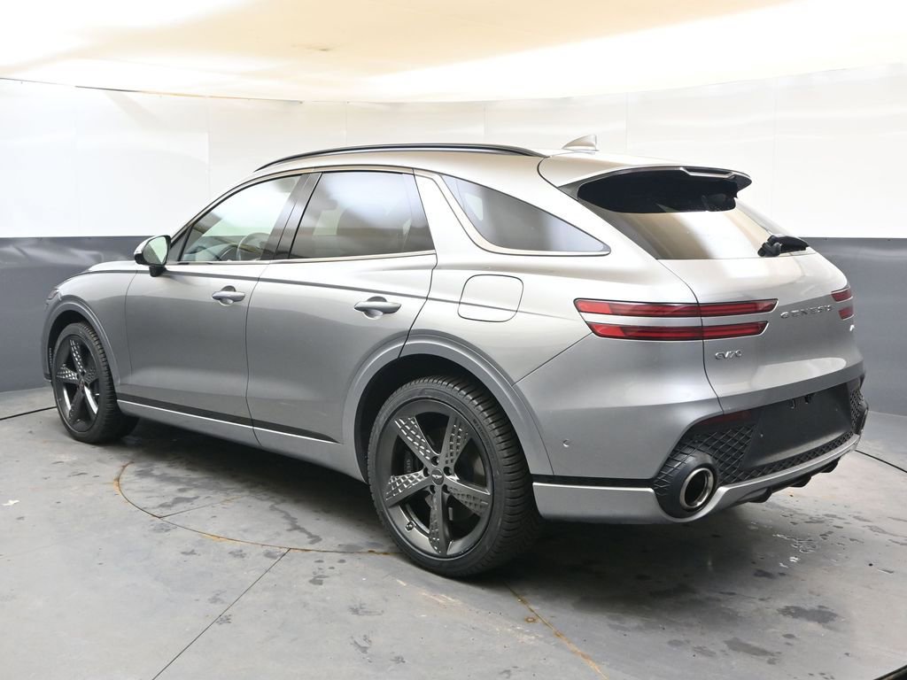Used 2025 Genesis GV70 2.5T w/ Sport Prestige Package image 3