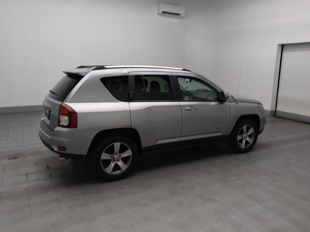 Used 2017 Jeep Compass High Altitude image 10