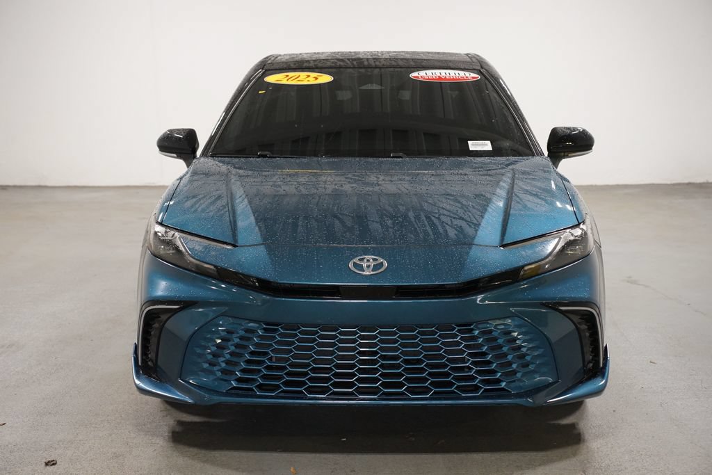 Used 2025 Toyota Camry XSE FWD image 2