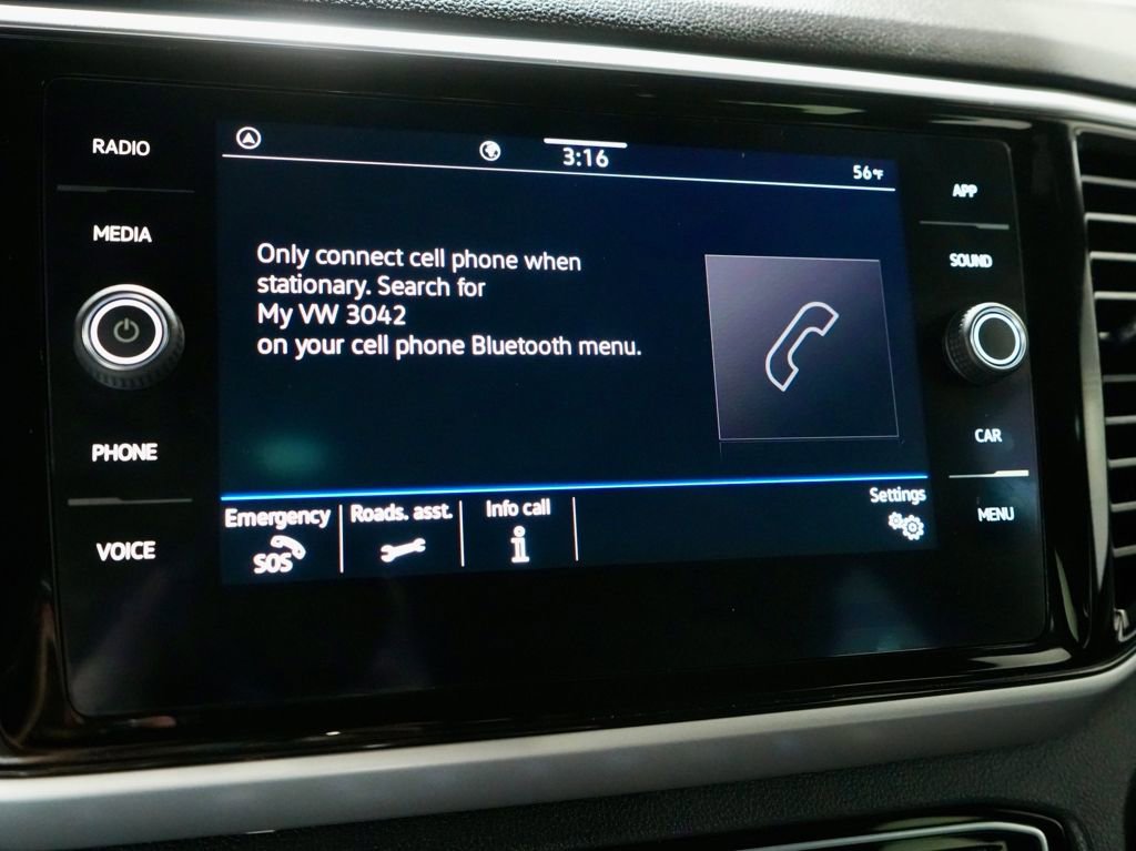 Used 2022 Volkswagen Atlas Cross Sport SE w/ Panoramic Sunroof Package image 19