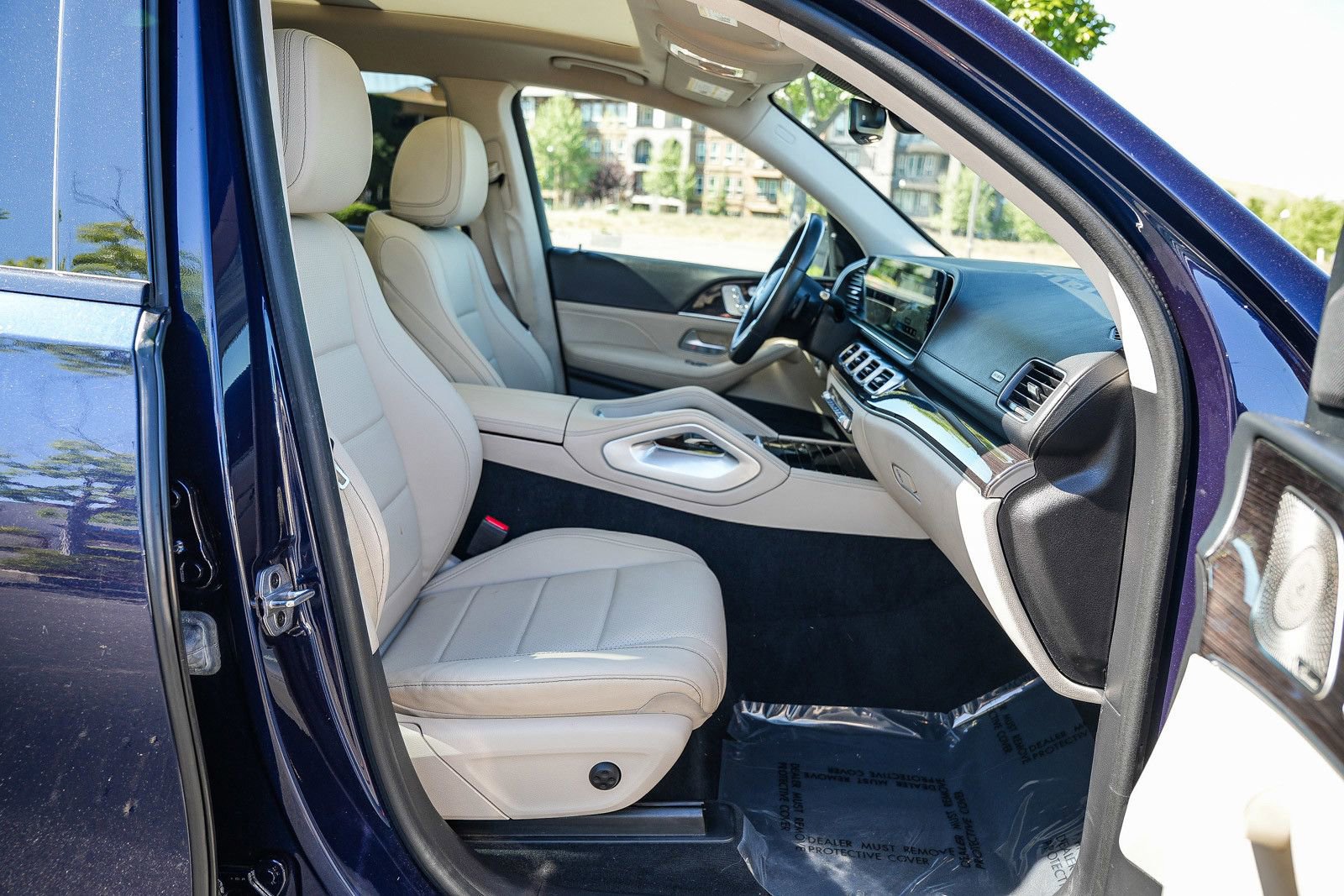 Certified 2022 Mercedes-Benz GLS 450 4MATIC image 15