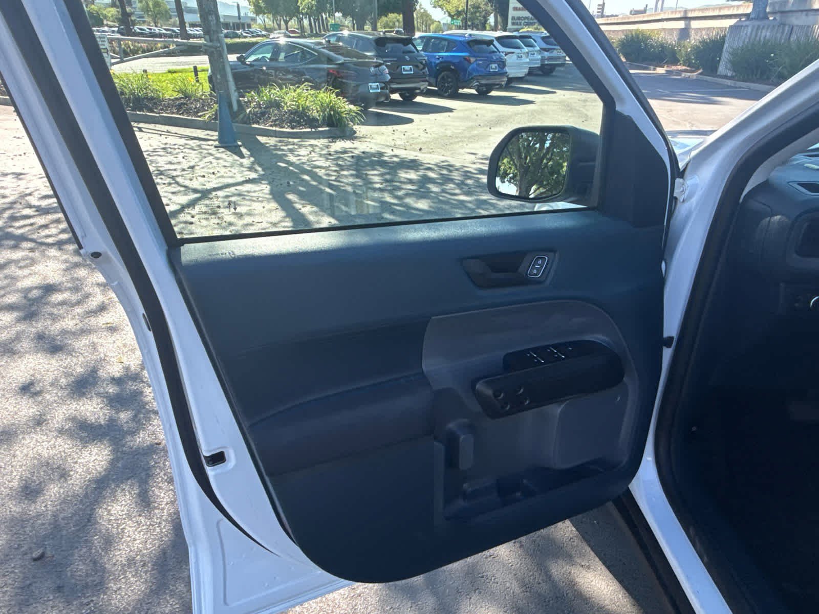 Used 2022 Ford Maverick XL image 23