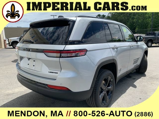 New 2025 Jeep Grand Cherokee Limited w/ Black Appearance Package image 14