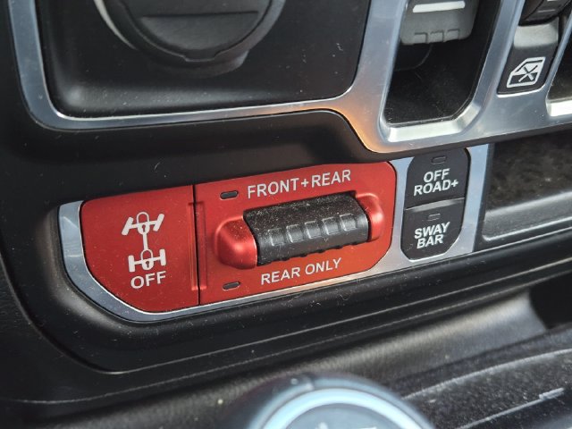 Certified 2020 Jeep Gladiator Rubicon AWD/4WD image 21