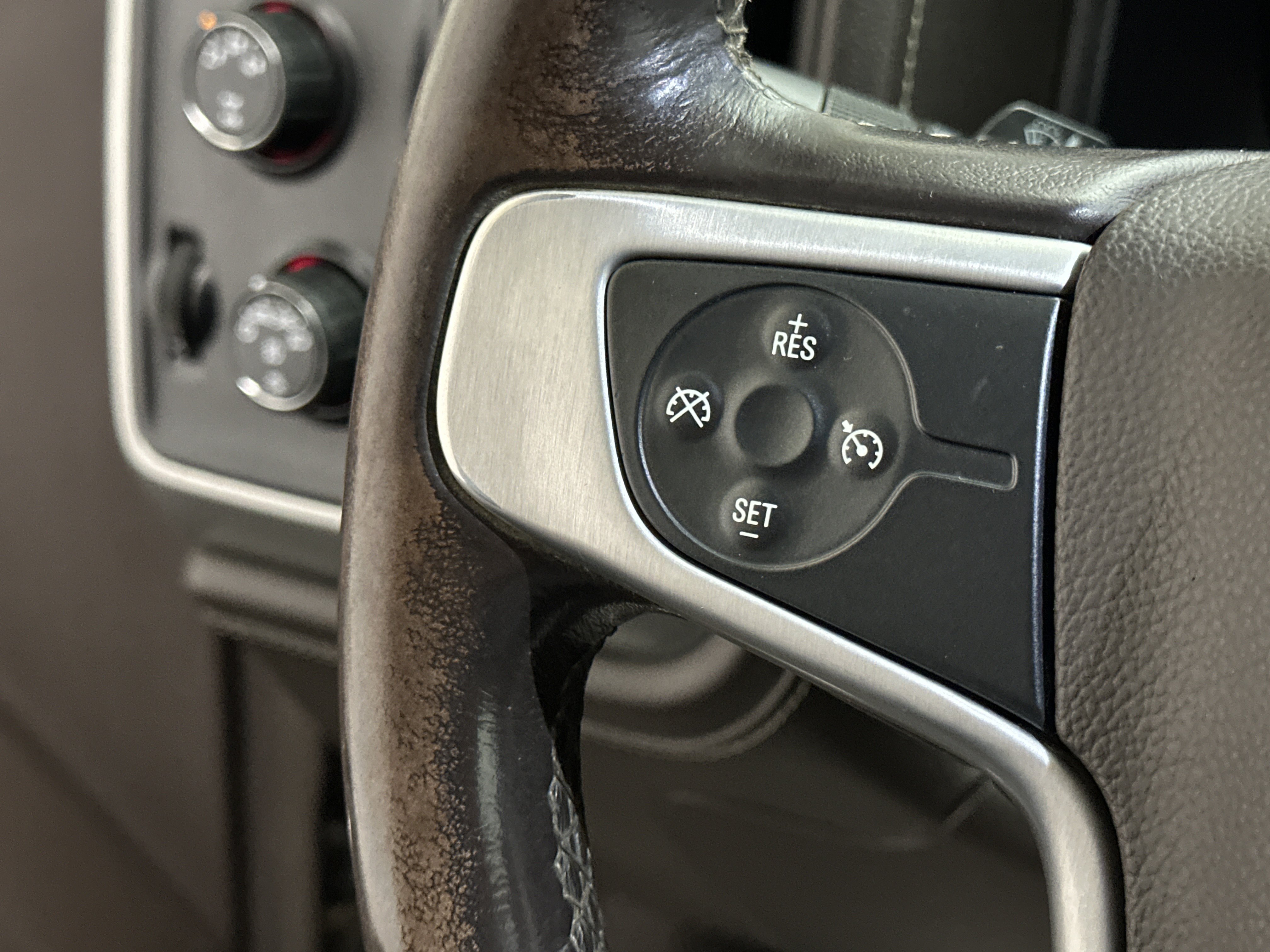 Used 2015 GMC Sierra 2500 SLT AWD/4WD image 28