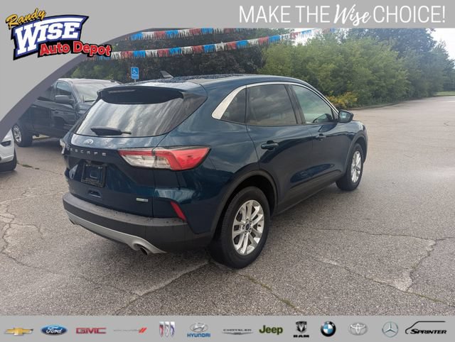 Used 2020 Ford Escape SE AWD/4WD image 3