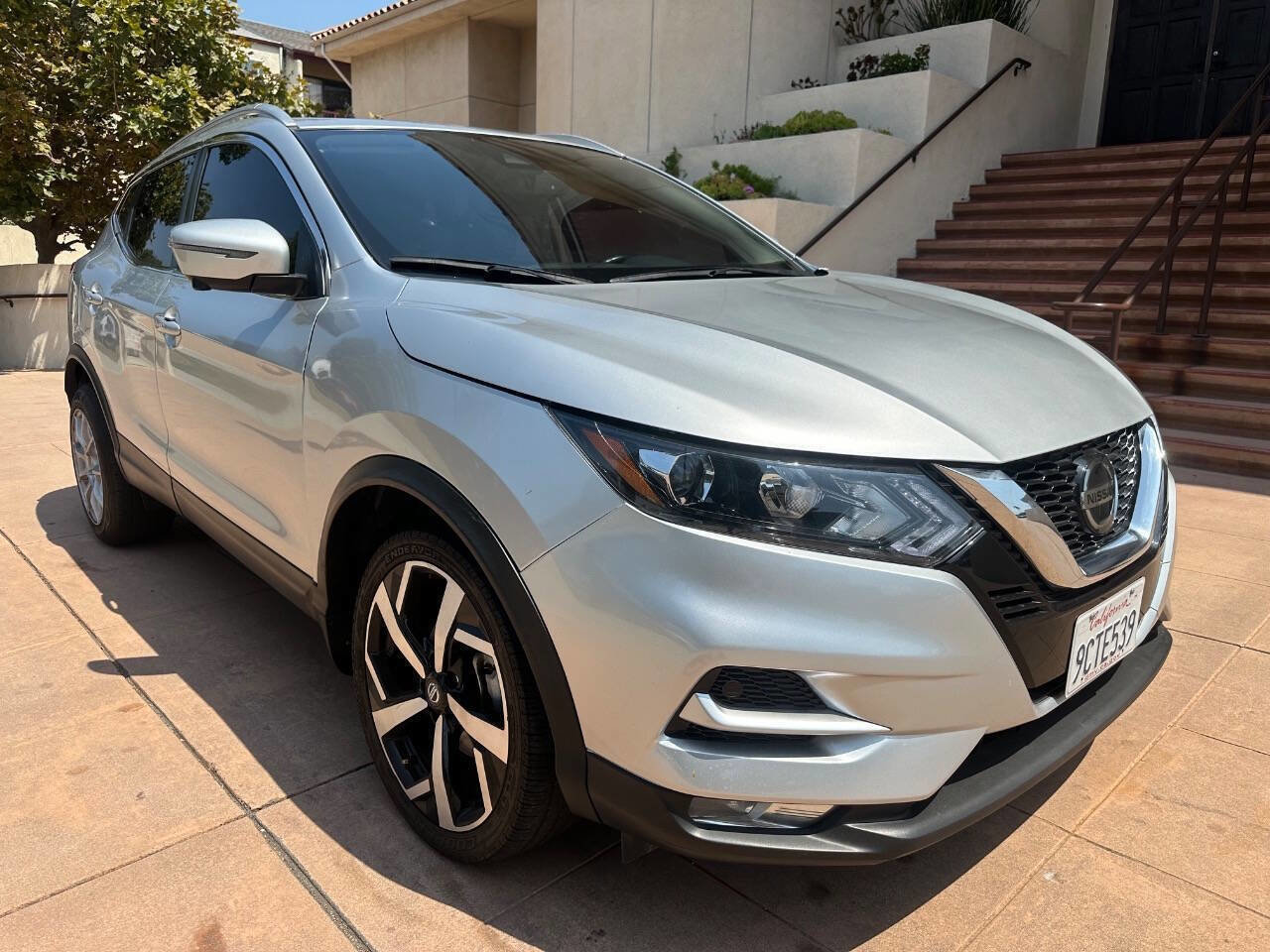 Used 2022 Nissan Rogue Sport SL w/ Premium Package