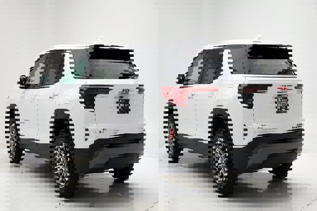 Used 2025 GMC Terrain Elevation image 7