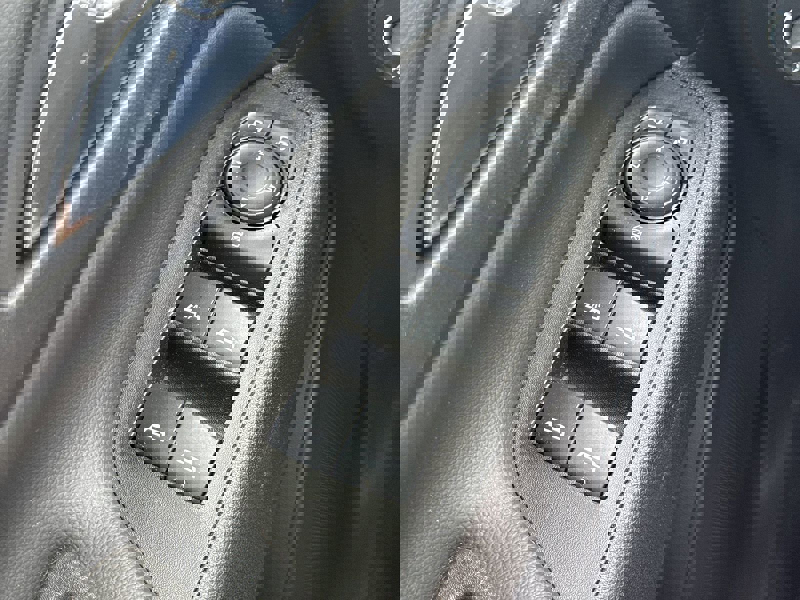 Used 2024 Chevrolet Equinox LT image 15