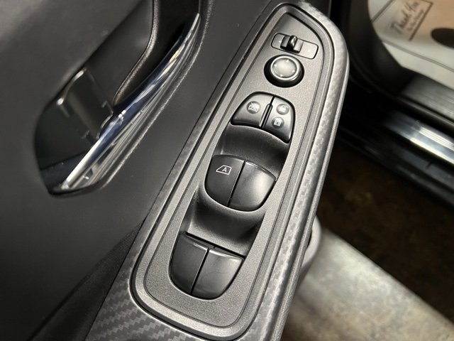 Used 2021 Nissan Versa SV image 13