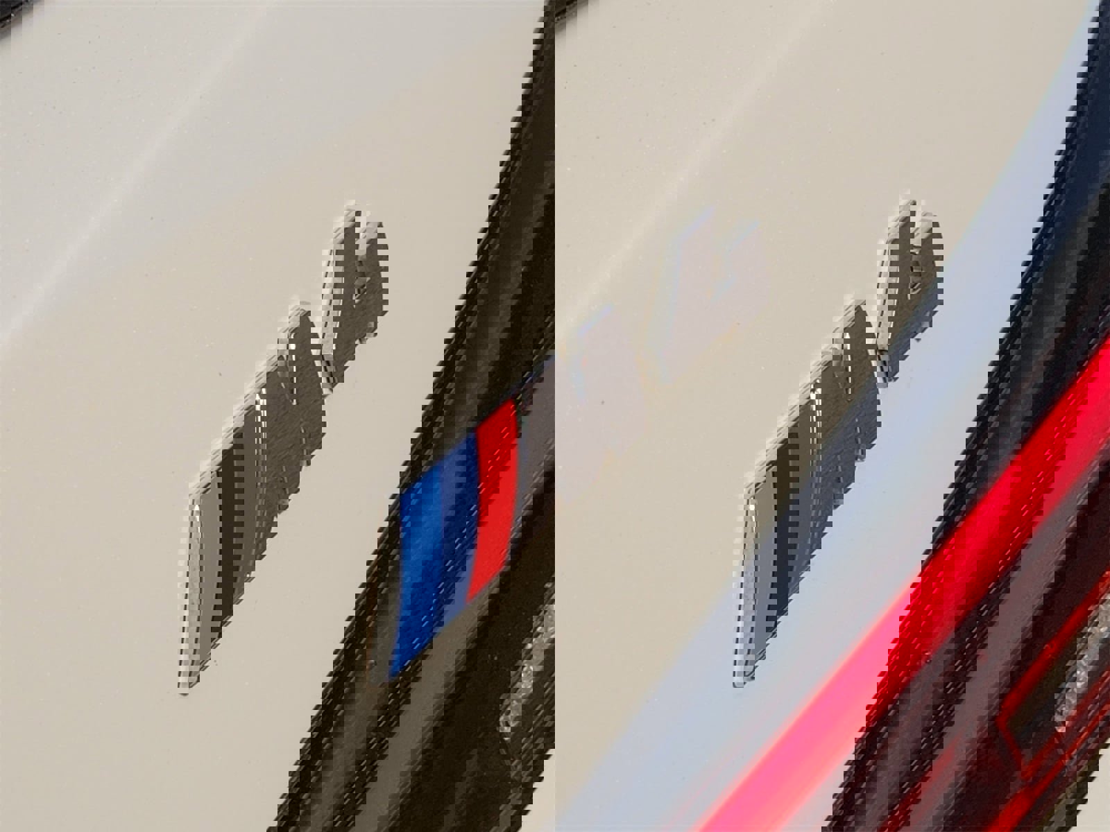 Used 2021 BMW M4 Coupe w/ M Carbon Exterior Package image 18