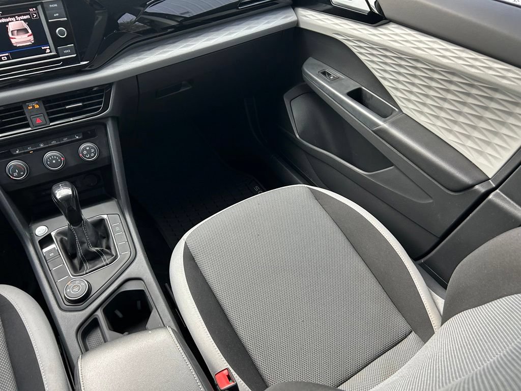 Certified 2022 Volkswagen Taos S AWD/4WD image 11