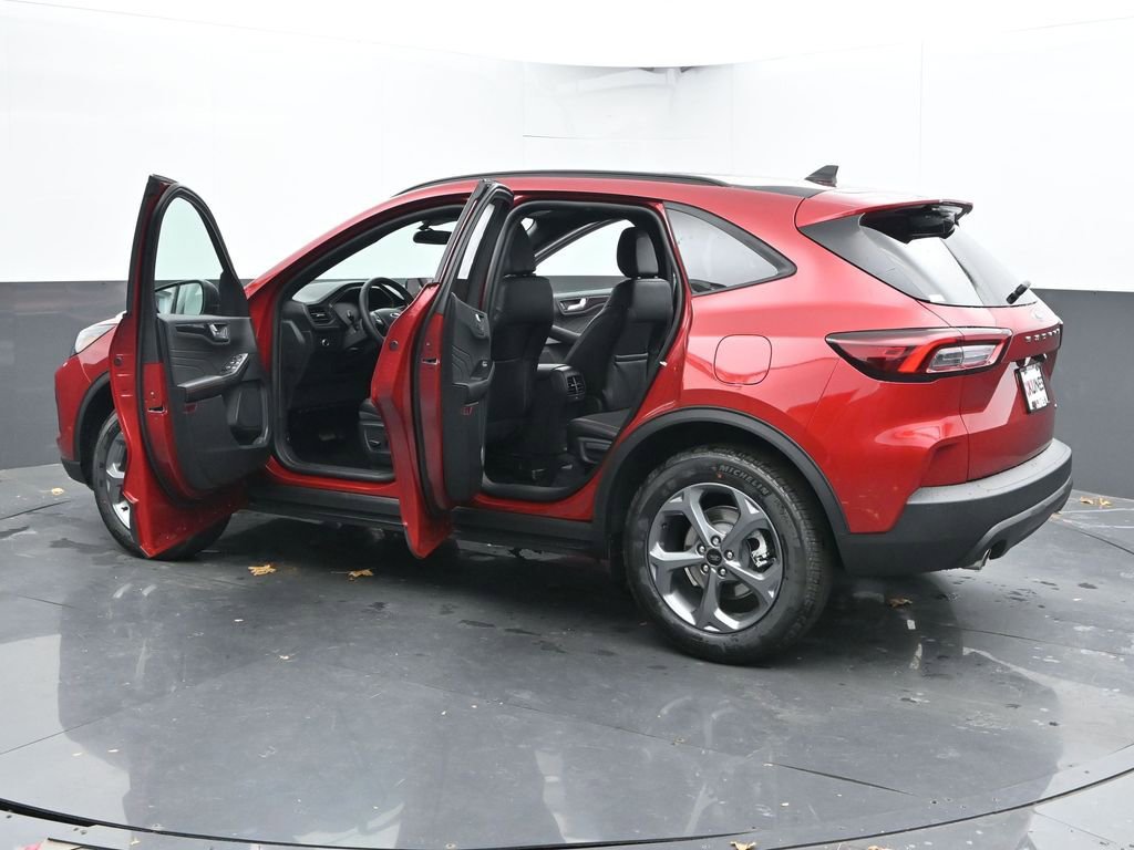 New 2026 Ford Escape ST-Line w/ Cold Weather Package image 55