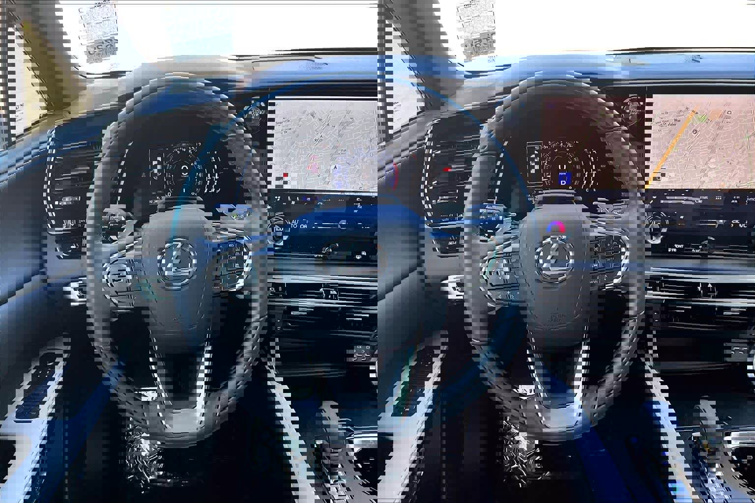 Used 2024 Lexus RX 350 Premium image 8