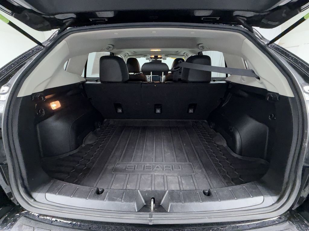 Used 2019 Subaru Crosstrek 2.0i Limited w/ Moonroof Package w/Navigation image 16