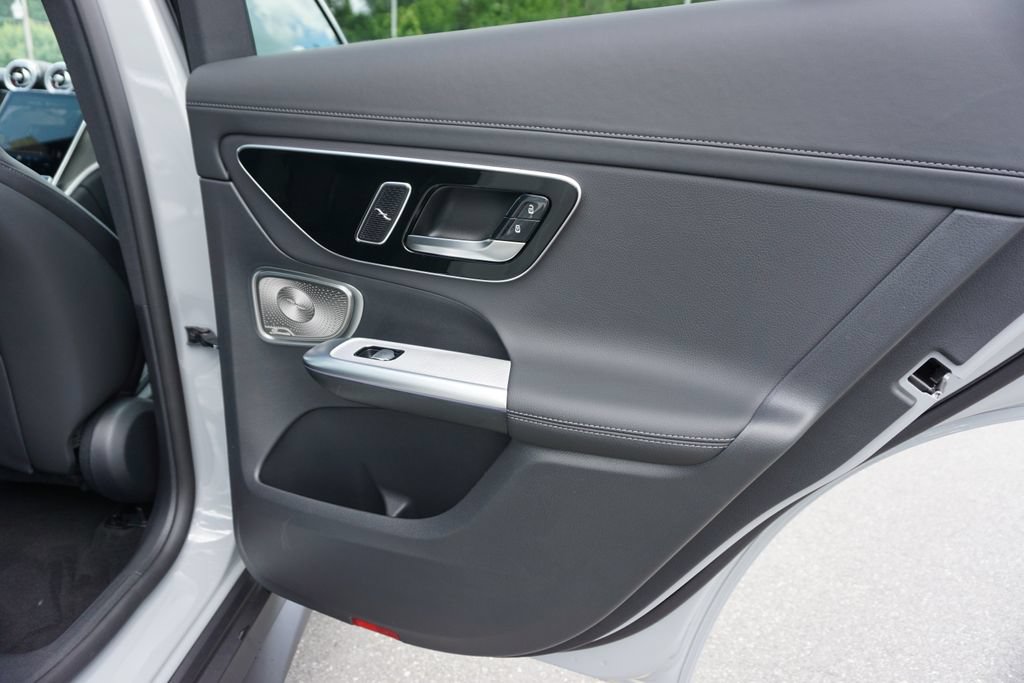 Certified 2025 Mercedes-Benz GLC 300 4MATIC image 58