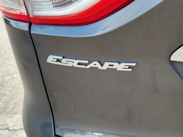 Used 2016 Ford Escape Titanium w/ Equipment Group 301A image 22