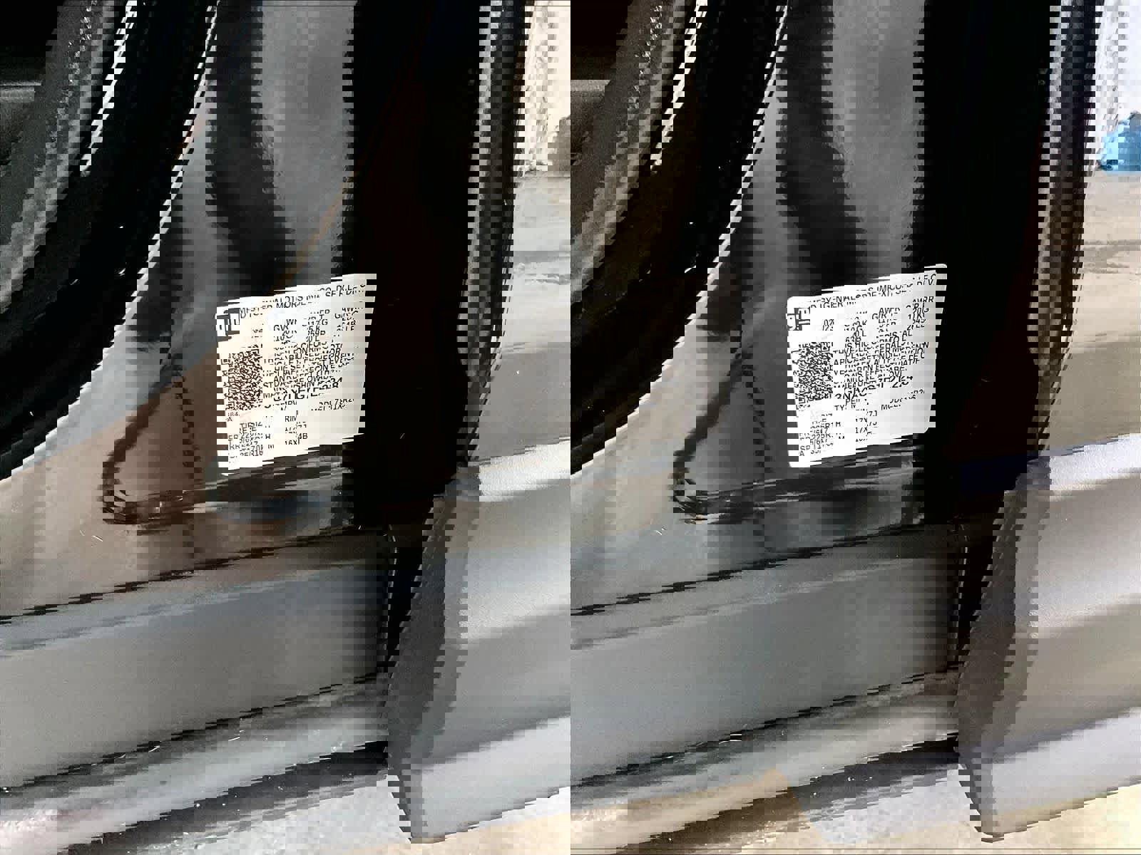 Used 2023 Chevrolet Equinox LT image 34