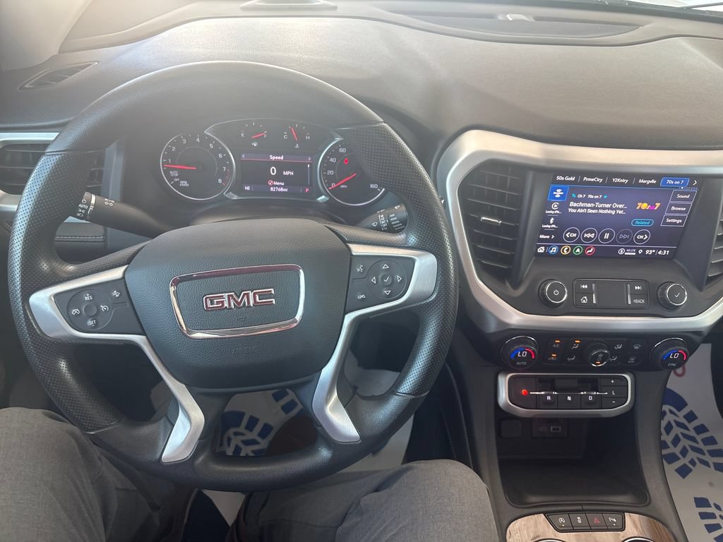 Used 2021 GMC Acadia SLE w/ Driver Convenience Package FWD image 18