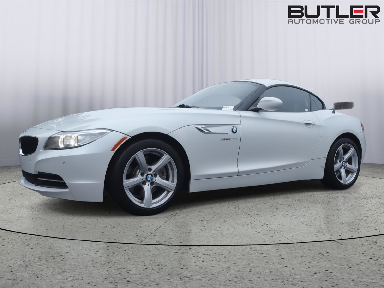 Used 2016 BMW Z4 sDrive30i RWD image 1