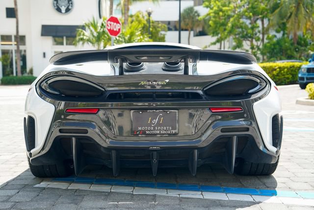 Used 2019 McLaren 600LT RWD image 24