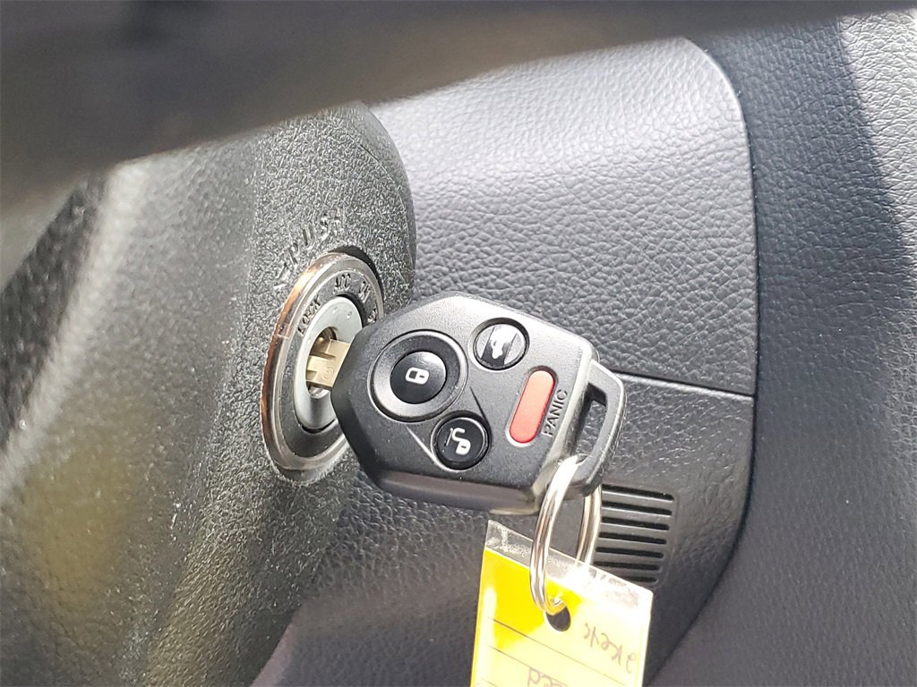 Used 2017 Subaru Crosstrek 2.0i Limited image 29