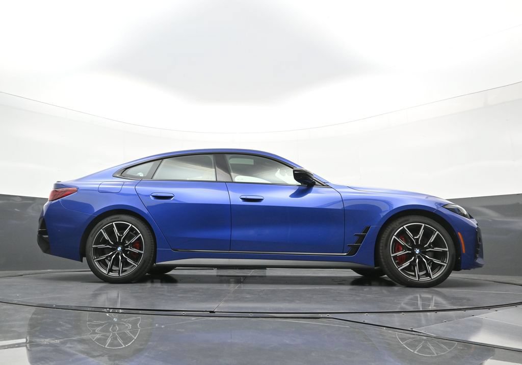 New 2026 BMW 430i xDrive w/ M Sport Package AWD/4WD image 29