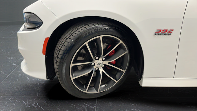 Used 2017 Dodge Charger R/T Scat Pack RWD image 28
