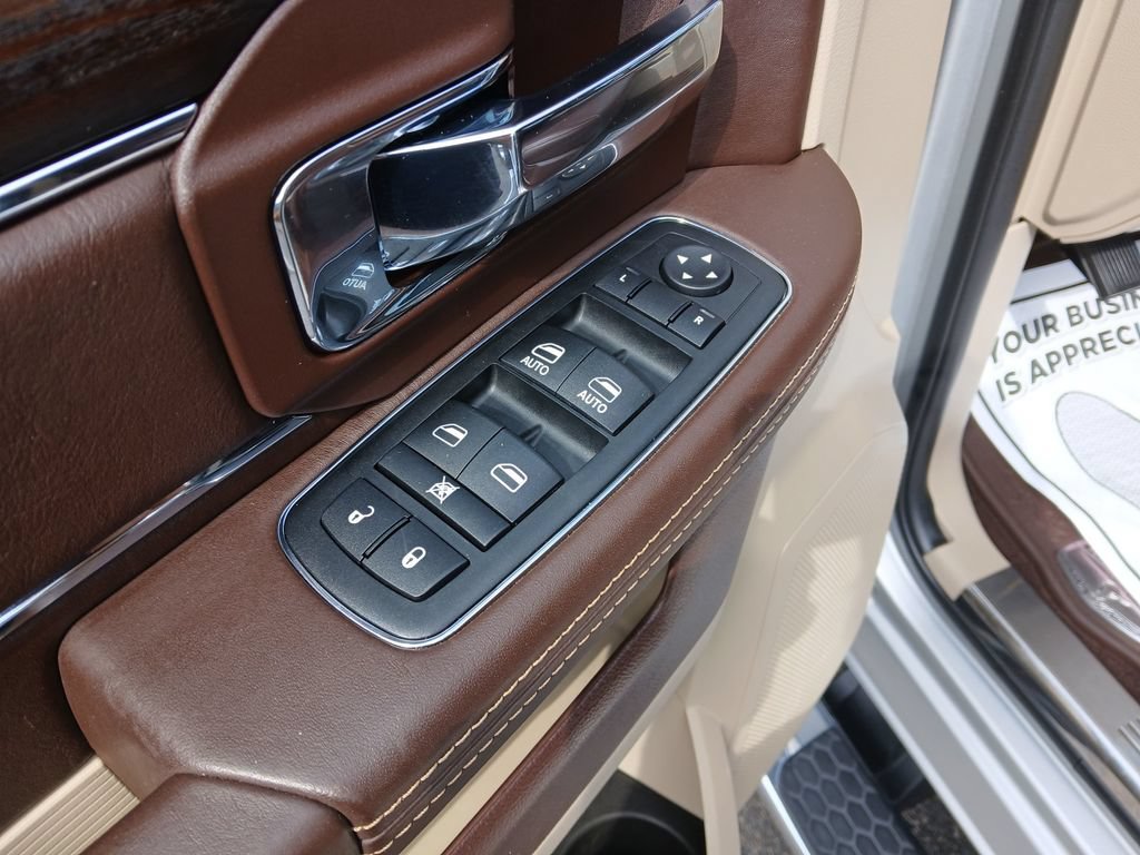 Used 2014 RAM 2500 Longhorn w/ Convenience Group RWD image 13