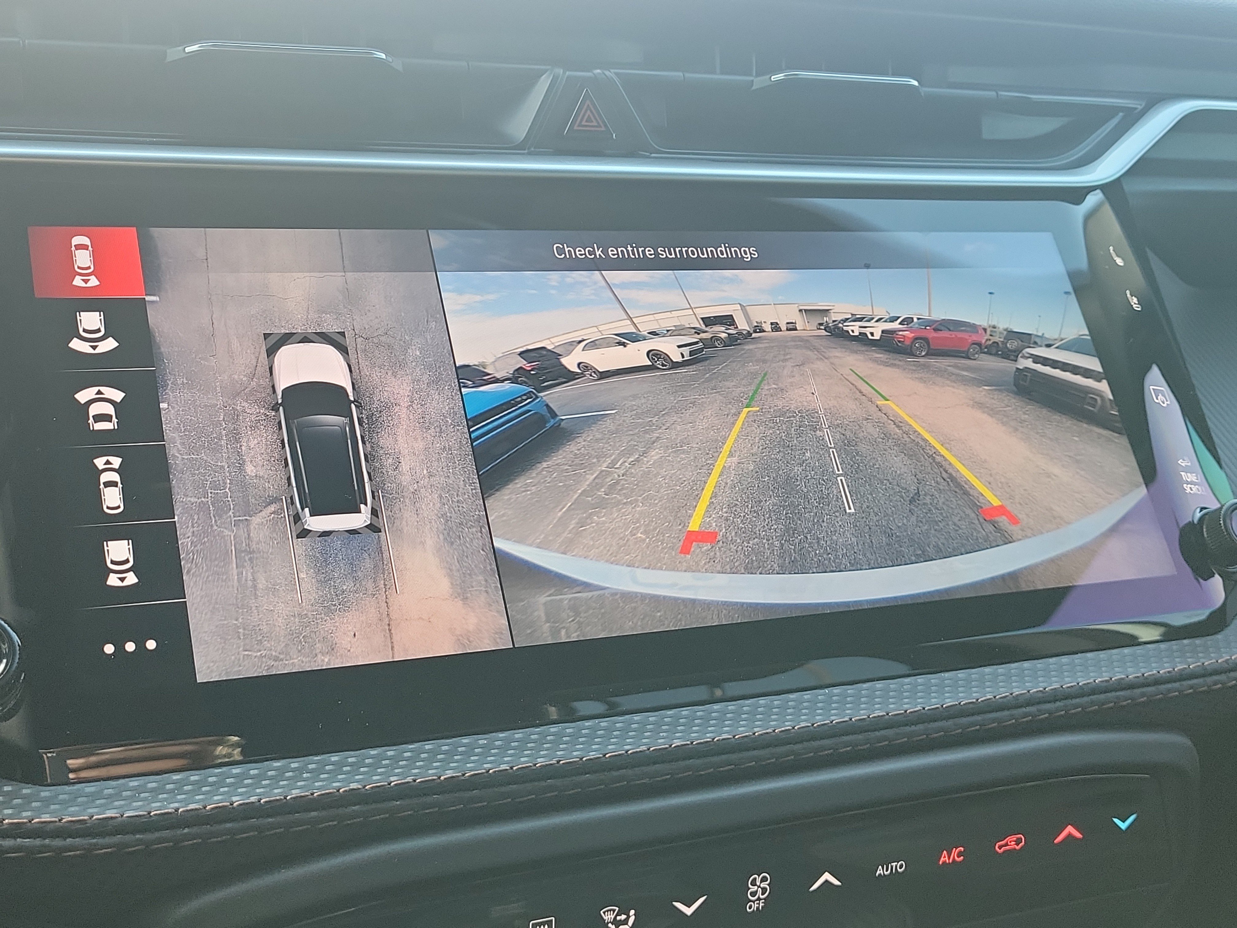 New 2026 Jeep Cherokee Overland AWD/4WD image 18