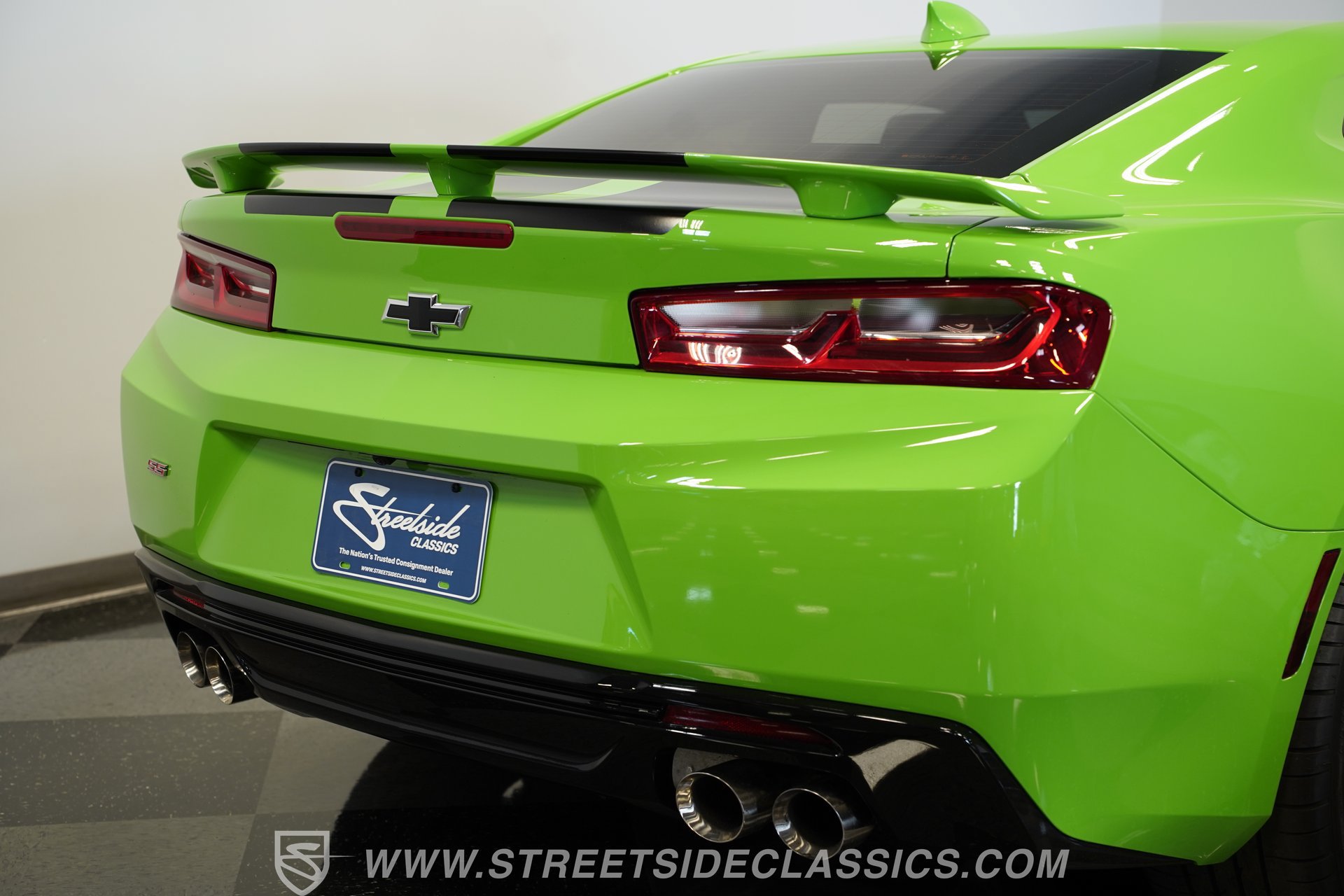 Used 2017 Chevrolet Camaro SS RWD image 31