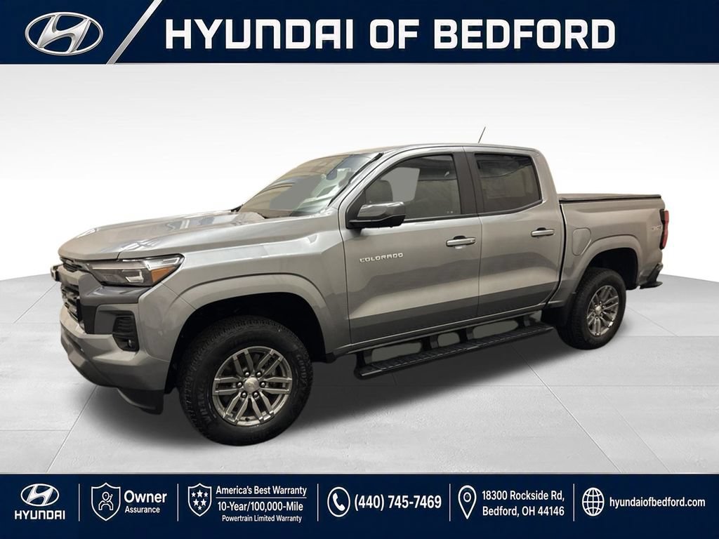 Used 2023 Chevrolet Colorado LT w/ LT Convenience Package III AWD/4WD image 11