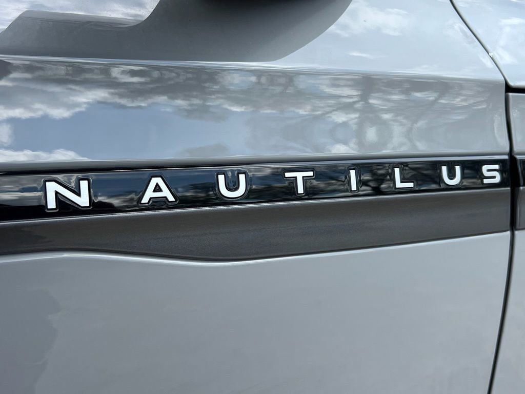 New 2026 Lincoln Nautilus Premier w/ Equipment Group 102A AWD/4WD image 27