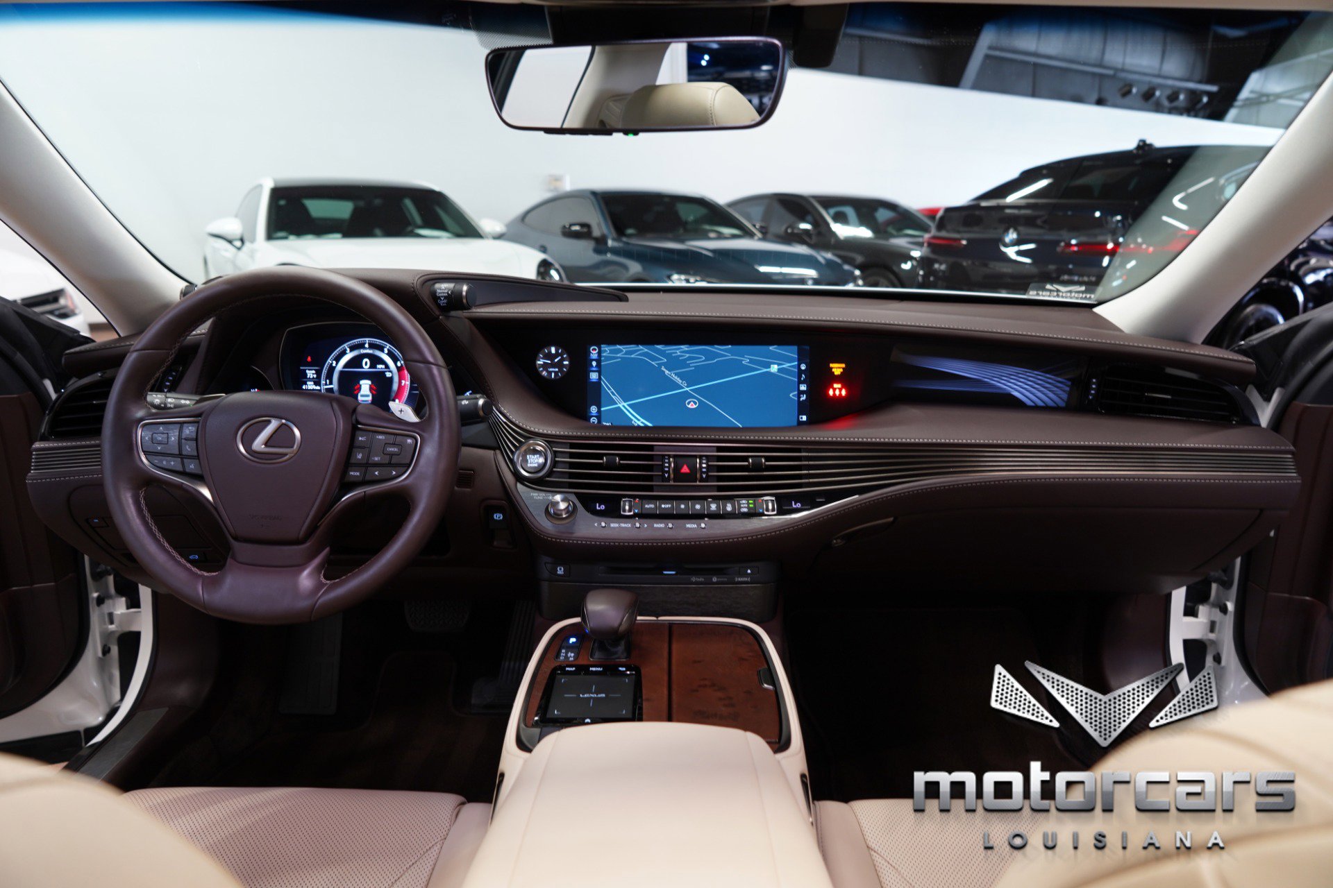 Used 2020 Lexus LS 500 w/ Accessory Package (Z2) RWD image 33
